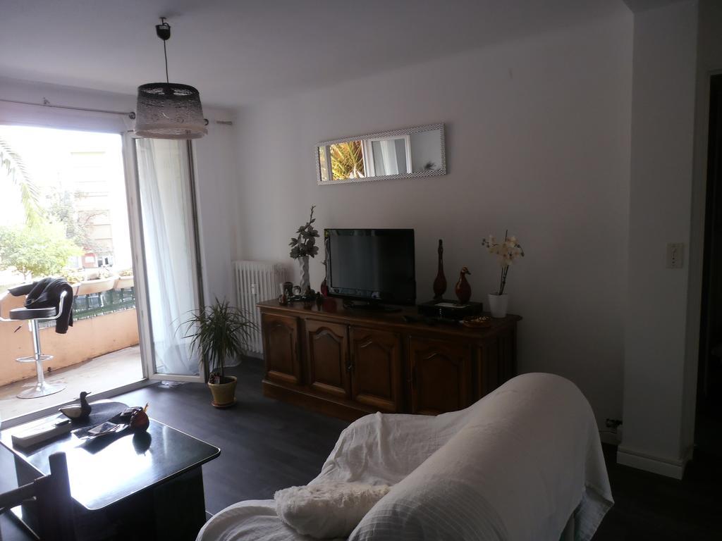 Cosy Nimes Διαμέρισμα Εξωτερικό φωτογραφία