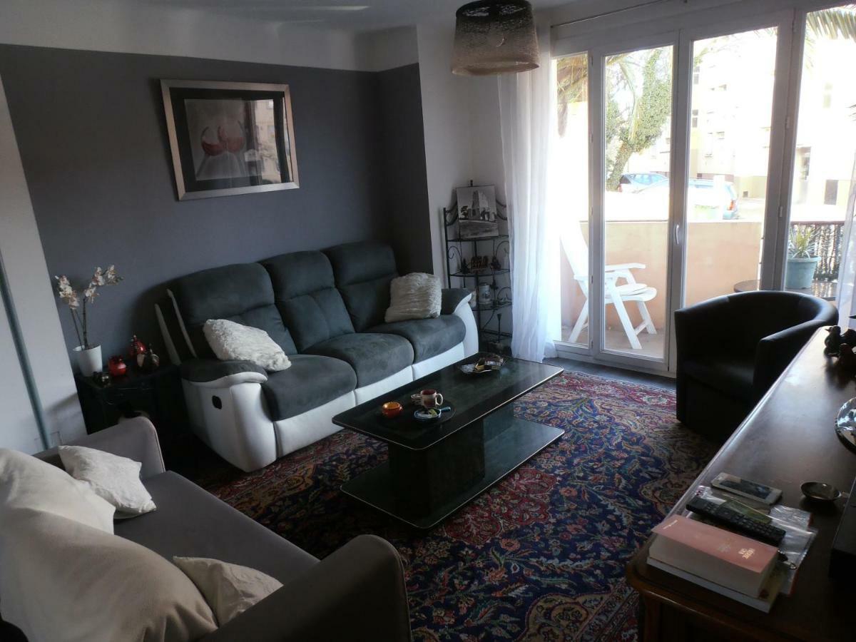 Cosy Nimes Διαμέρισμα Εξωτερικό φωτογραφία